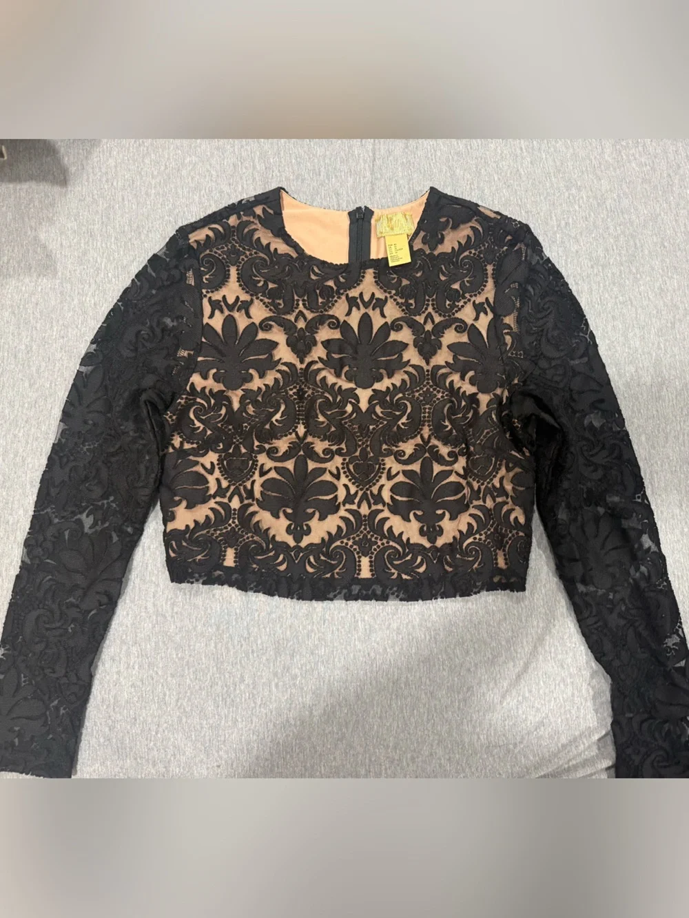 H&M Black Lace Long-Sleeve Cropped Top